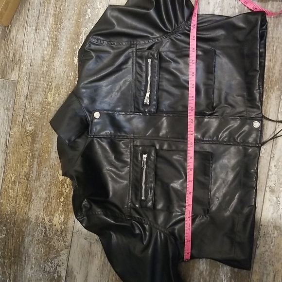 American Bazi Black Faux/Vegan Leather Crop Moto Jacket with Bungee Cinch Waist - Picture 9 of 16